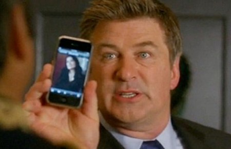 apple-alec-baldwin-iphone-617x400