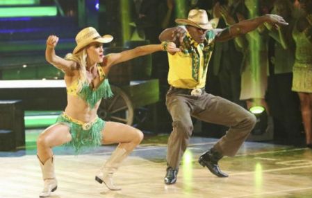 dancing-with-the-star-dwts-peta-murgatroyd-donald-driver-abc