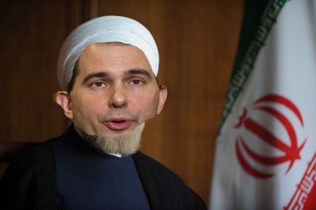 800px-official_photo_of_hassan_rouhani_7th_president_of_iran_august_2013 copy